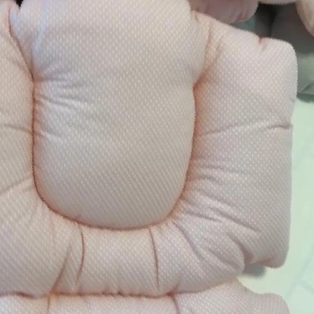 Redutor acolchoado rosa para bebê conforto